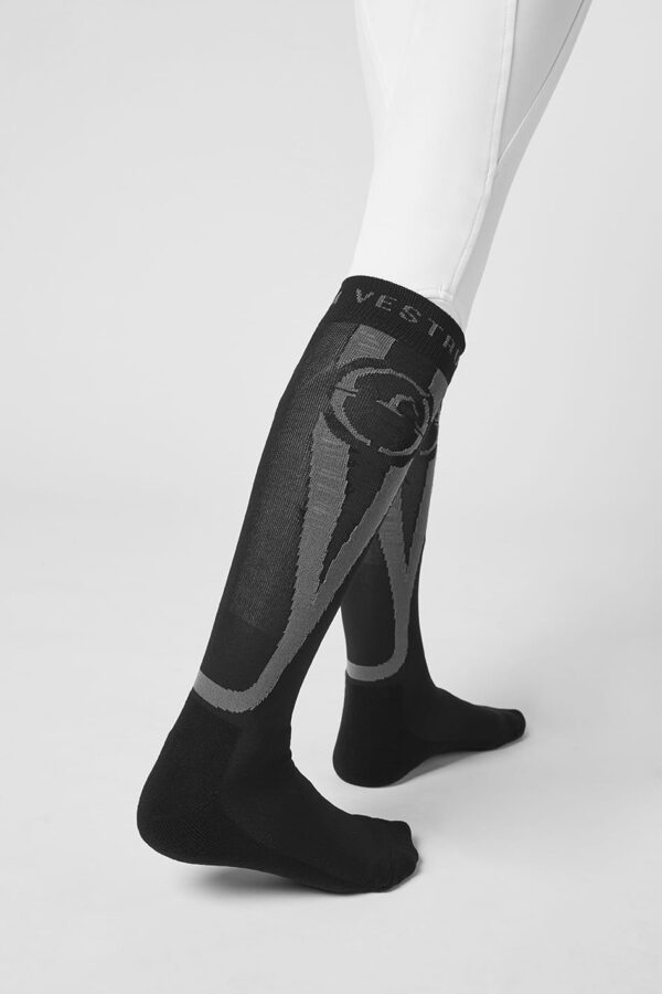 Gift Box | Limonta Cap with Levico and Robbio Socks - Image 9
