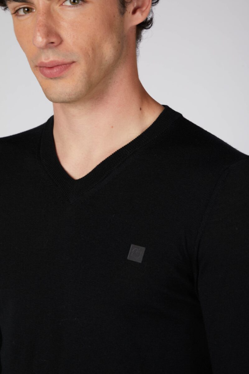 ISTANBUL COL V PULL POUR HOMME
